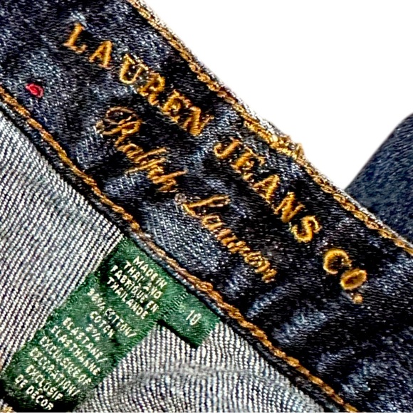 LAUREN RAPLH LAUREN Mid Rise Boot Cut Dark Denim Jeans size 10 were $158 new. - Picture 4 of 7
